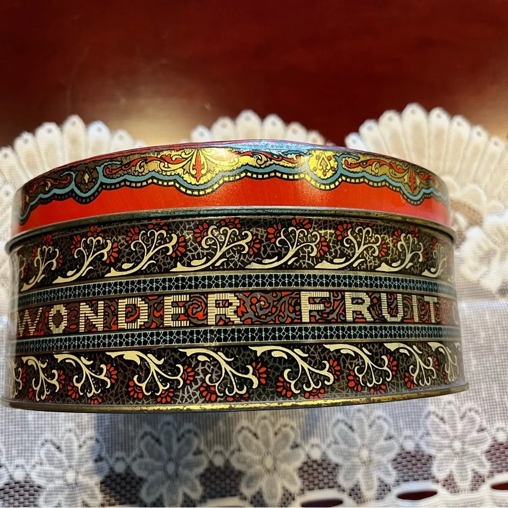 Wonder Fruit Cake Tin - Vintage British/Canadian Tin